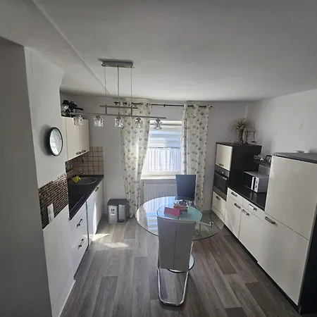 Schoene Vollmoeblierte In - Forstfeld * Kassel